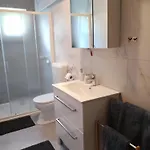 Apartament Gvacic *